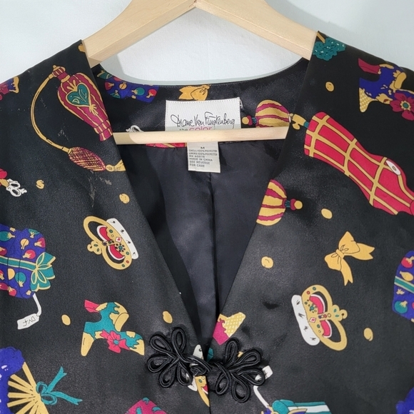 VTG Diane Von Furstenberg Men's Holiday Christmas Print Vest Sz M - Picture 3 of 12